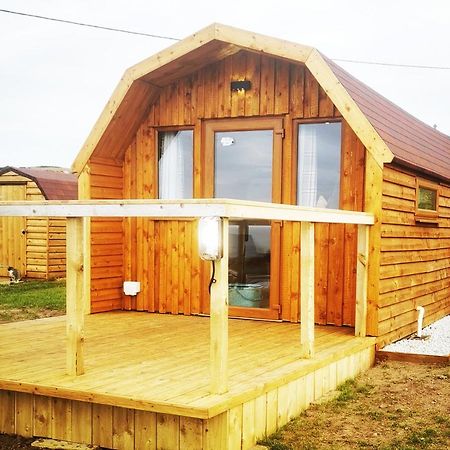 فندق بانففي  Gowanview Glamping المظهر الخارجي الصورة