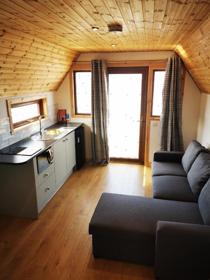 فندق بانففي  Gowanview Glamping المظهر الخارجي الصورة